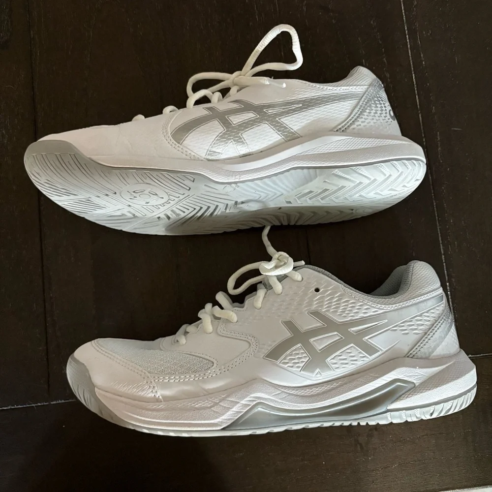 Asics White Athletic Shoes with Silver Logo